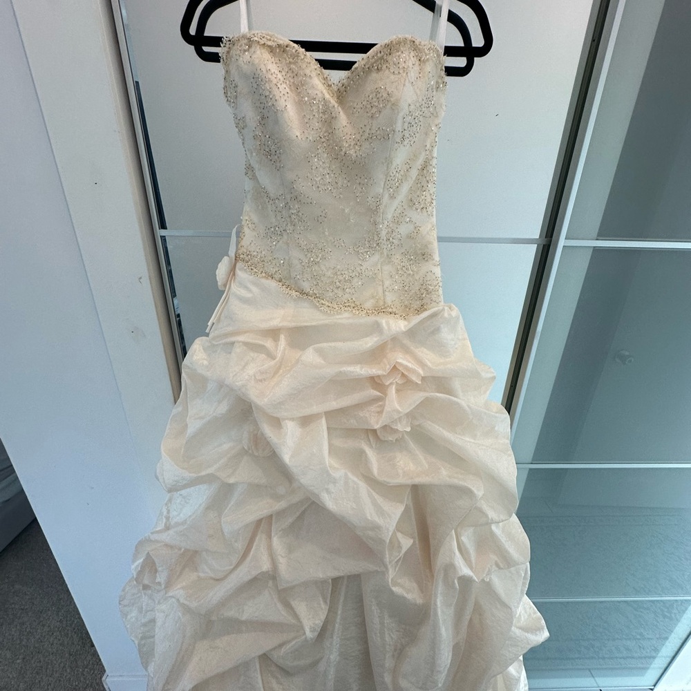 “Champagne Blush” Petals Lace Beaded Strapless Wedding Dress Bridal Gown